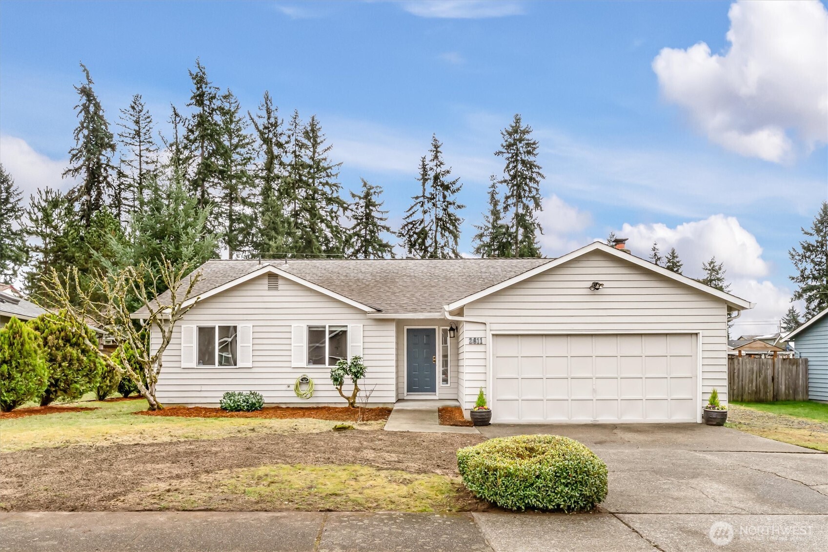 2611 Northeast 23rd Place Renton, WA 98056 - Photo 2 of 28