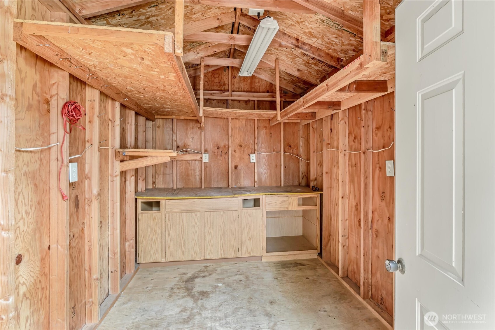 2611 Northeast 23rd Place Renton, WA 98056 - Photo 27 of 28