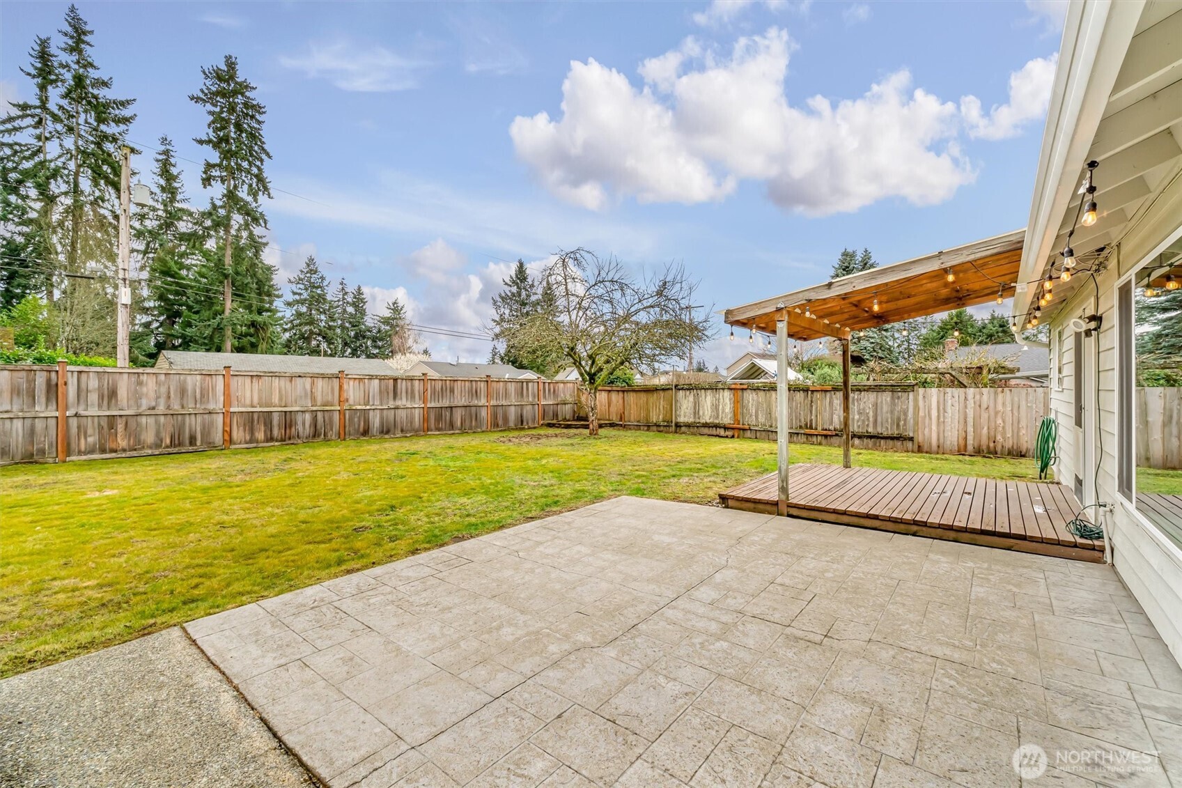 2611 Northeast 23rd Place Renton, WA 98056 - Photo 28 of 28