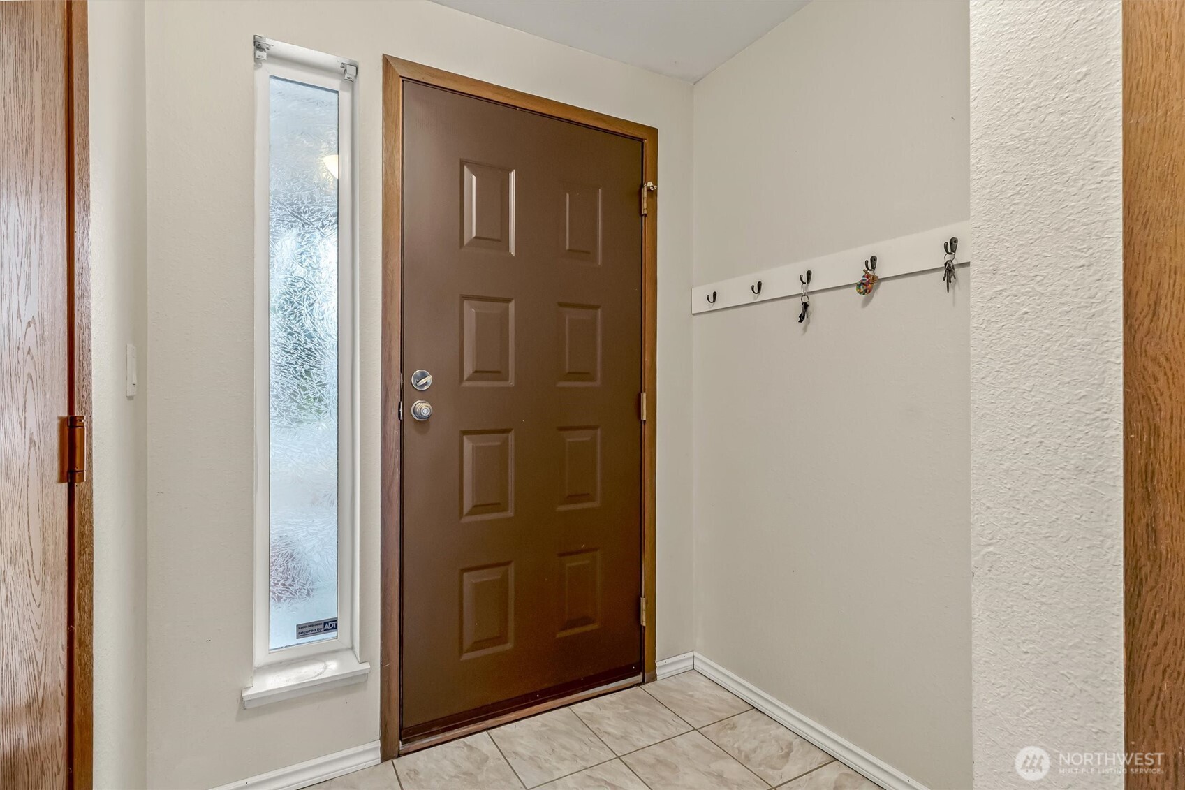 2611 Northeast 23rd Place Renton, WA 98056 - Photo 4 of 28