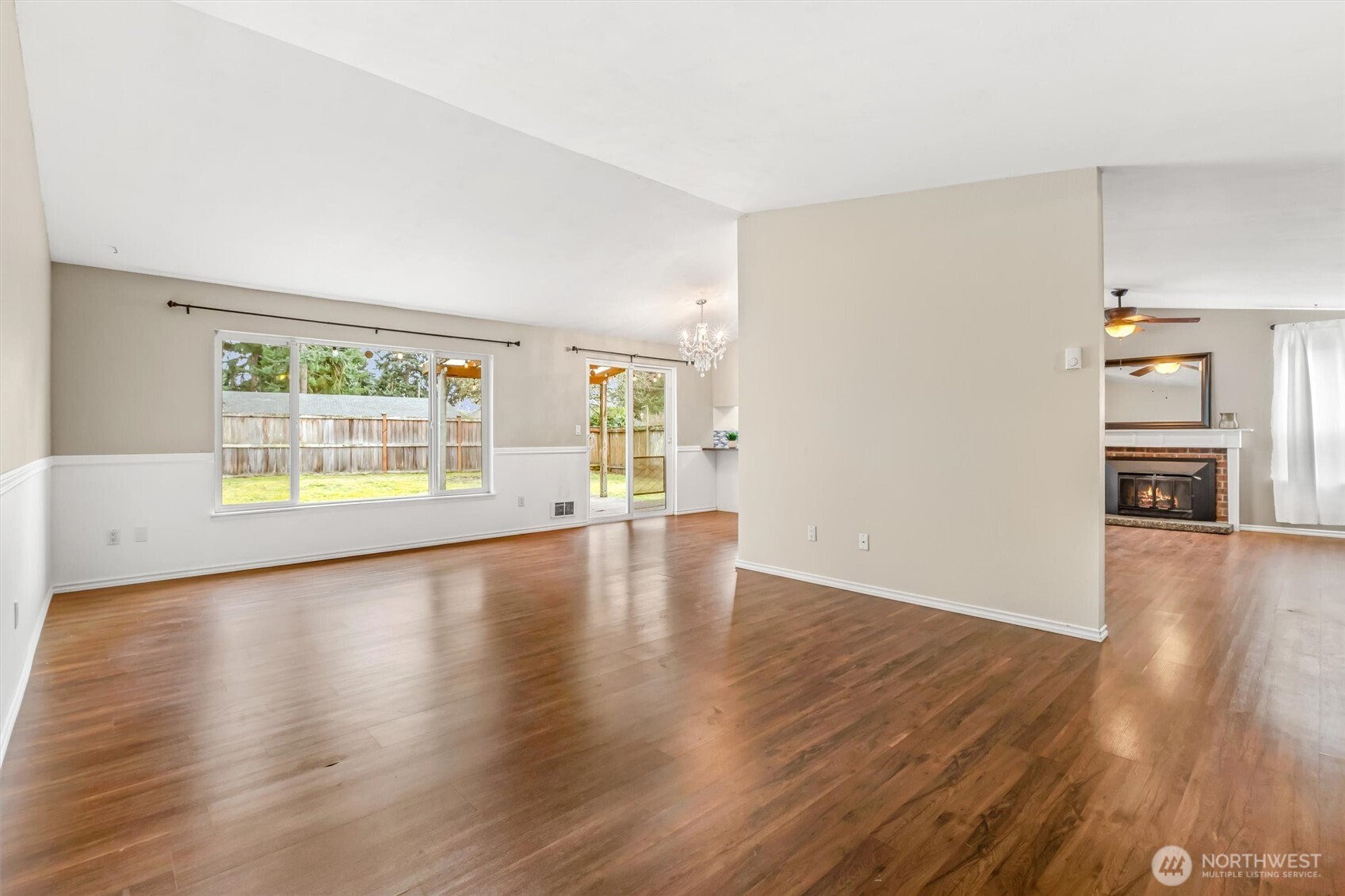 2611 Northeast 23rd Place Renton, WA 98056 - Photo 5 of 28