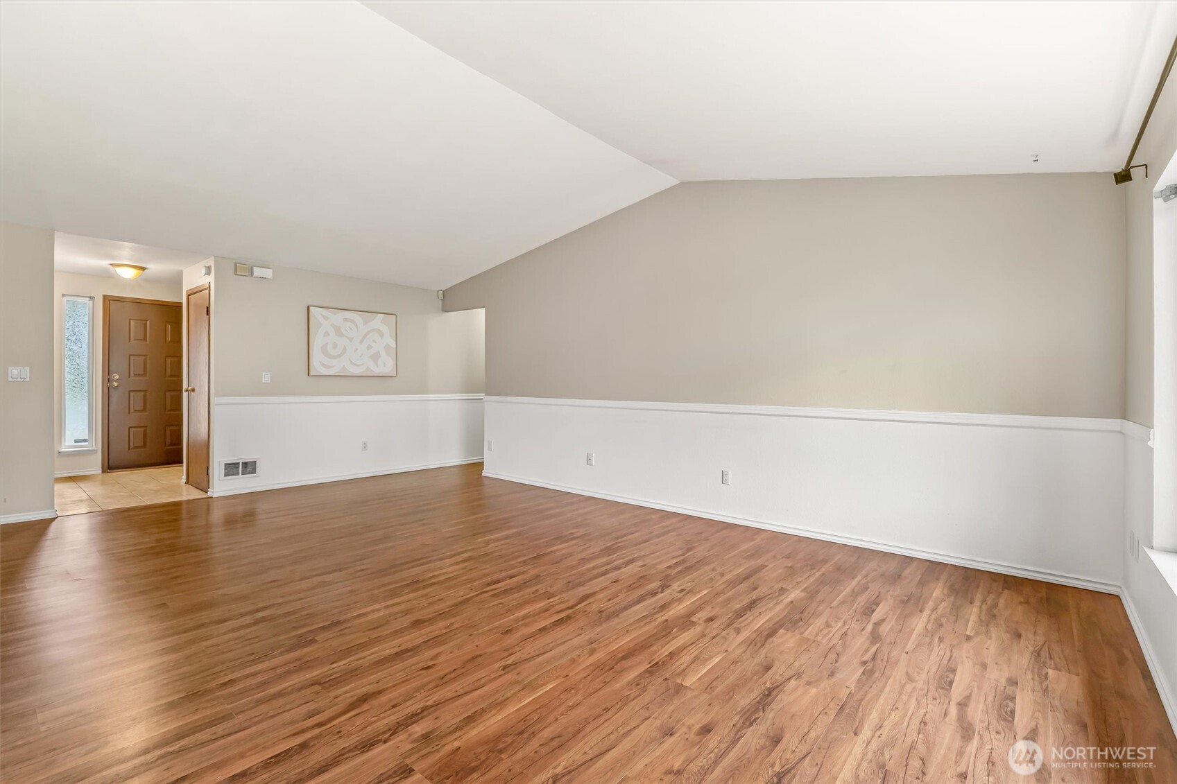 2611 Northeast 23rd Place Renton, WA 98056 - Photo 7 of 28