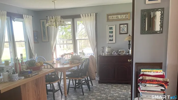 $2,900 | 260 South Grand Street, Suffield, CT 06093