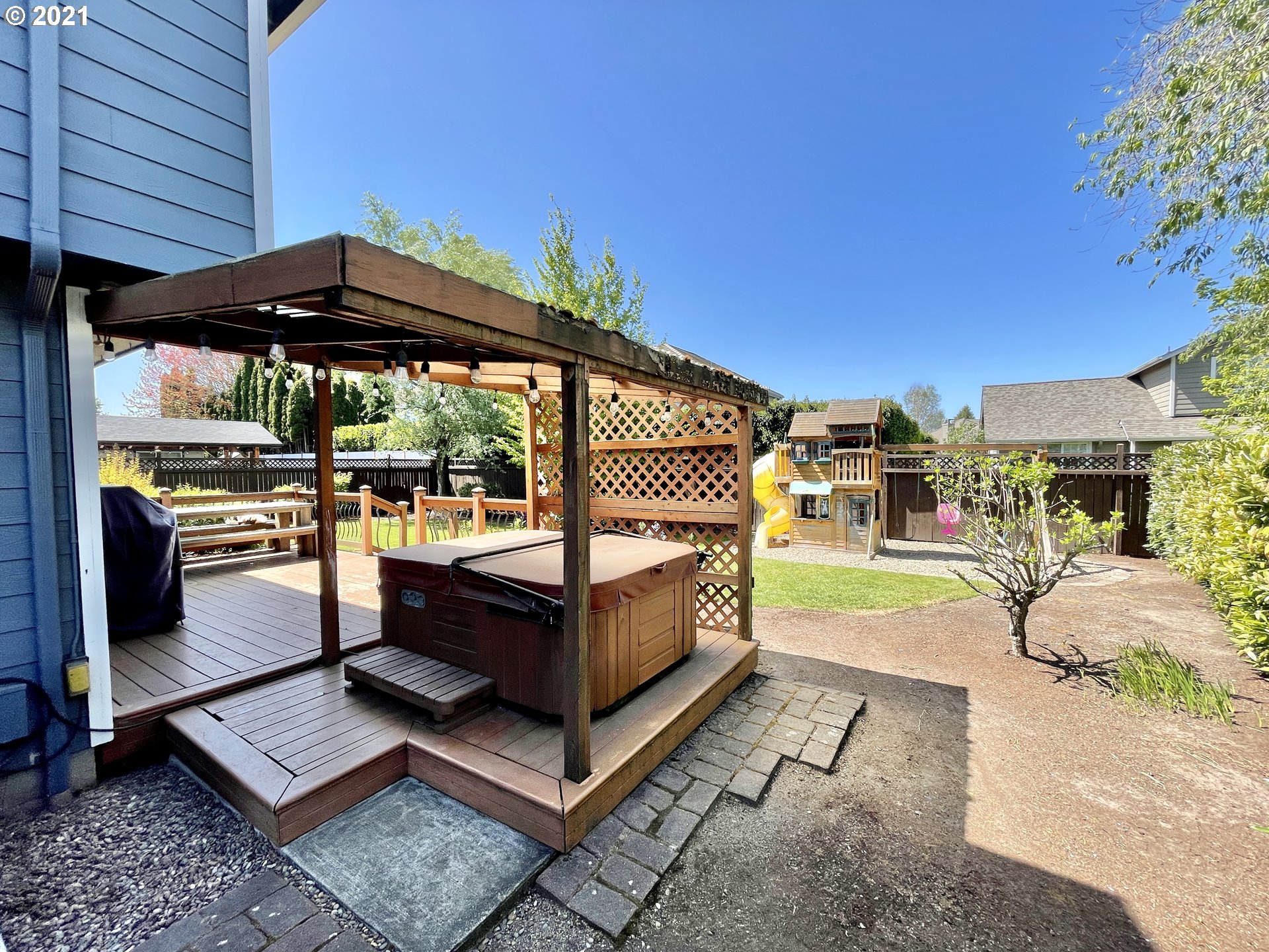 1670 Ridgley Boulevard Eugene, OR 97401 - Photo 26 of 32