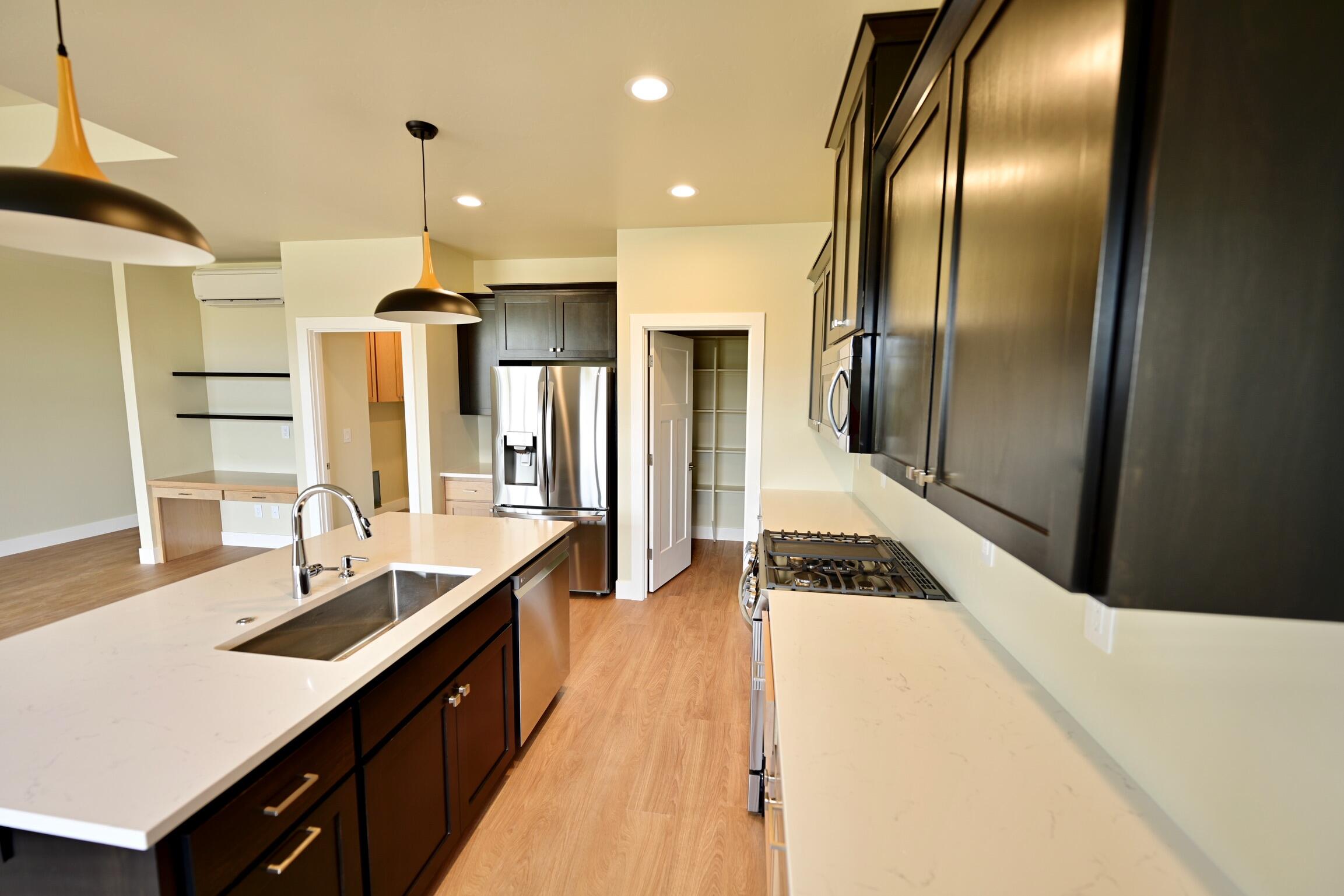 379 Randy Street Ashland, OR 97520 - Photo 10 of 25 _DSC4931