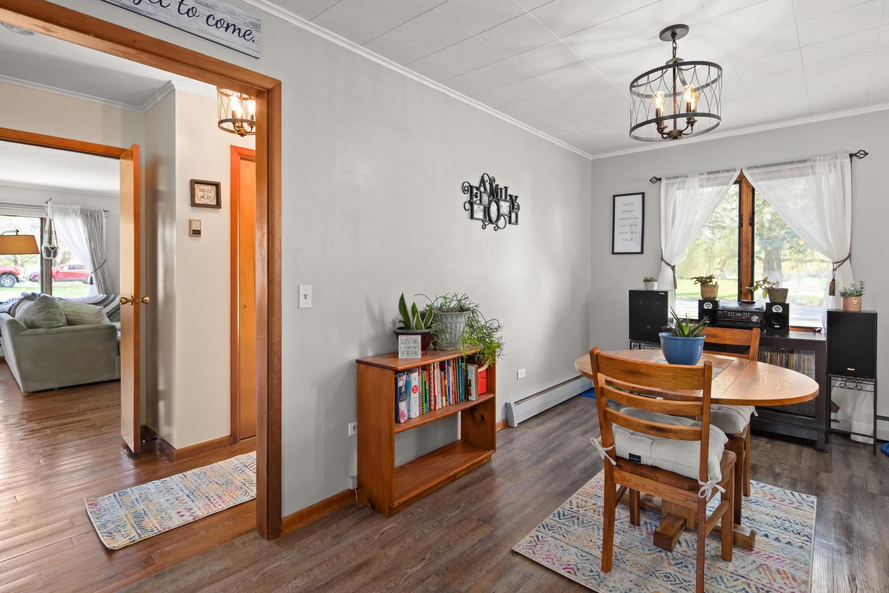 59 New Haven Road Vergennes, VT 05491 - Photo 6 of 36 Gallery Image 6