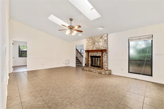 $289,900 | 8129 Southwest 57 Place, Gainesville, FL 32608