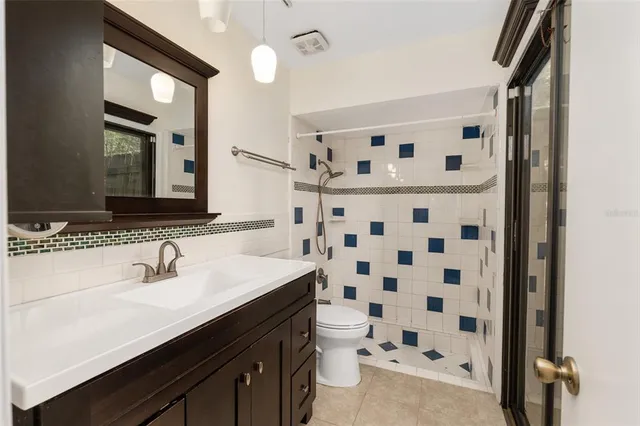 $289,900 | 8129 Southwest 57 Place, Gainesville, FL 32608