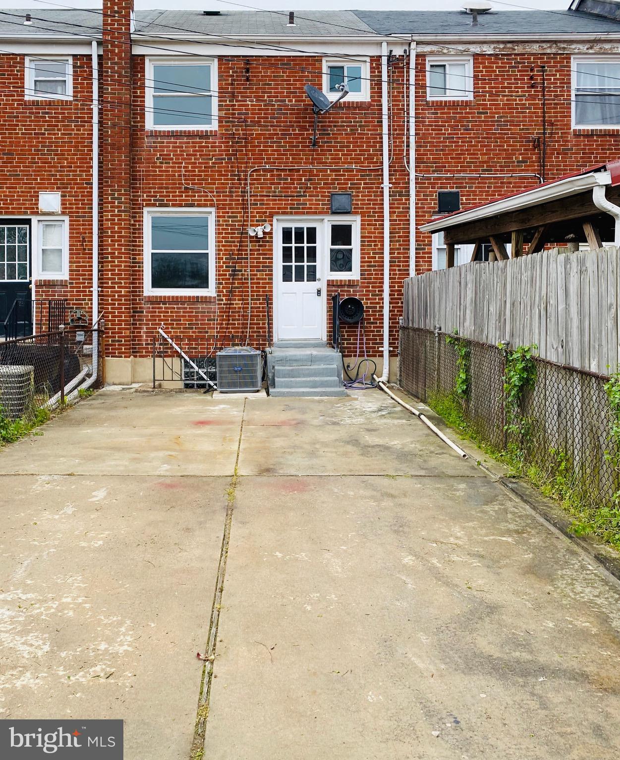 8363 Kavanagh Road Baltimore, MD 21222 - Photo 2 of 22