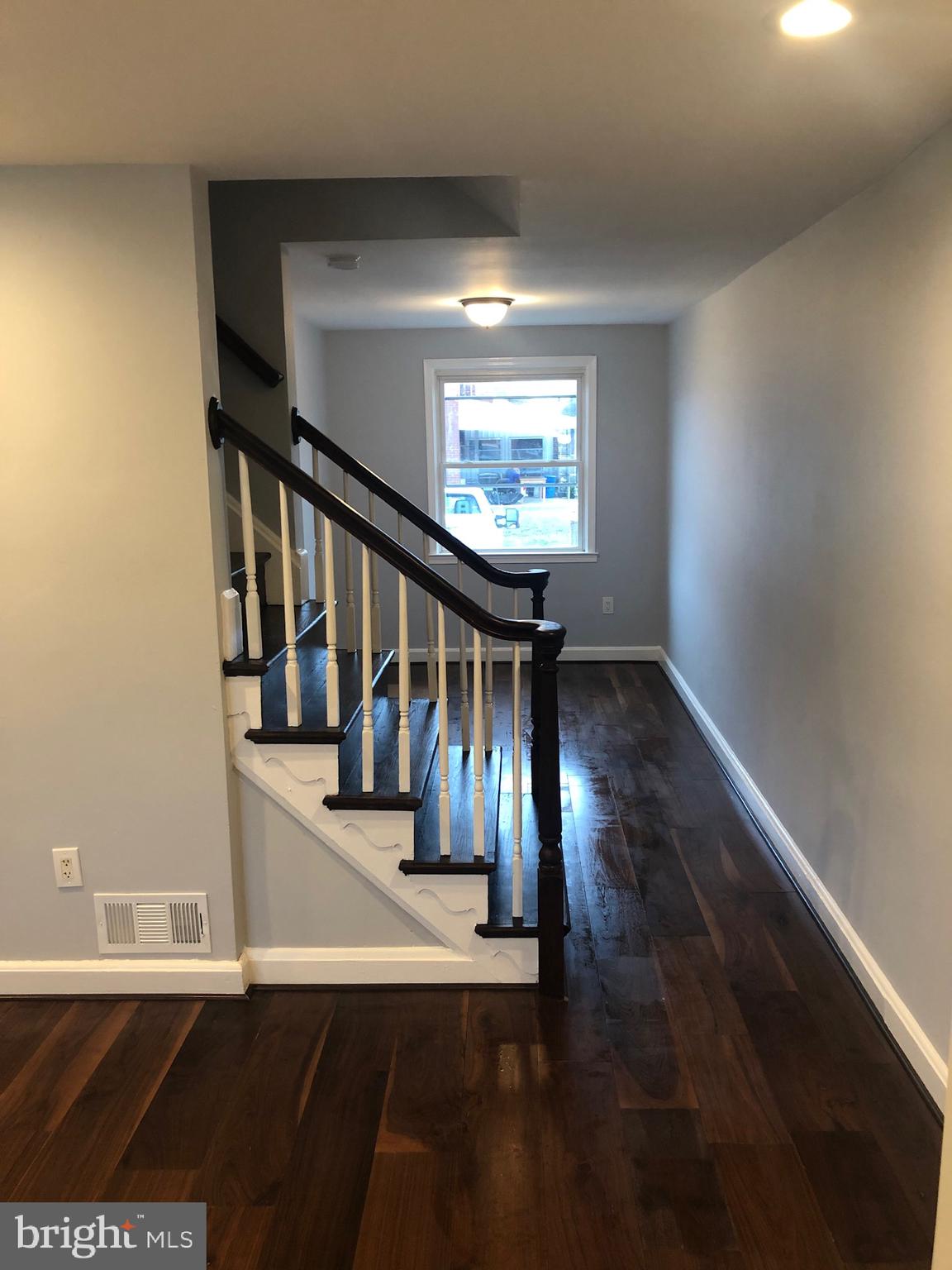 8363 Kavanagh Road Baltimore, MD 21222 - Photo 5 of 22