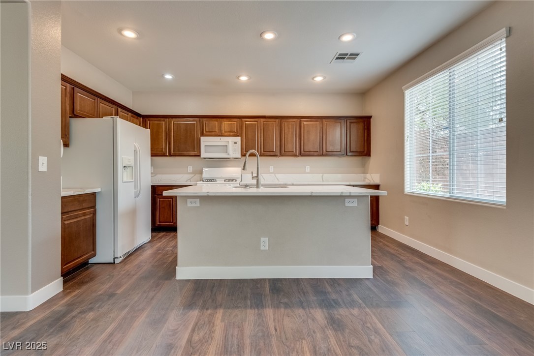 8348 Mokena Avenue Las Vegas, NV 89178 - Photo 7 of 36