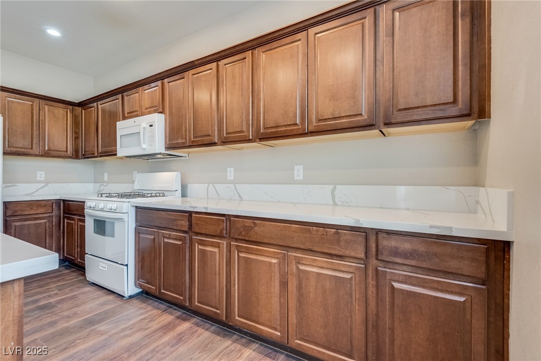 8348 Mokena Avenue Las Vegas, NV 89178 - Photo 8 of 36