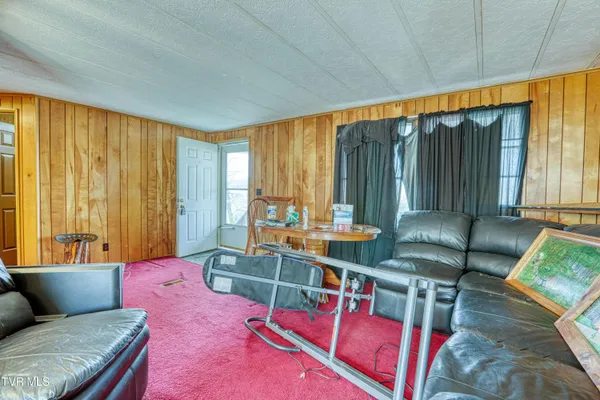 $219,000 | 3870 Dulaney Road, Mosheim, TN 37818