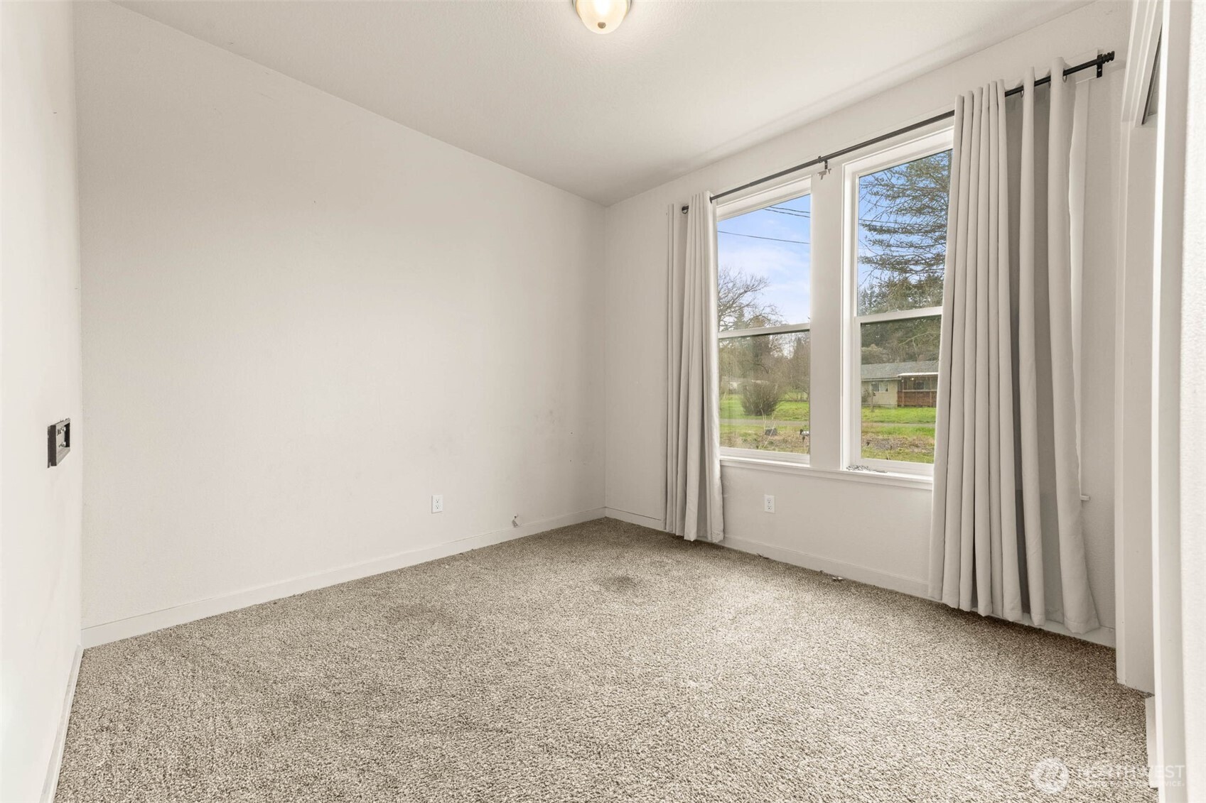 817 B Street Vader, WA 98593 - Photo 15 of 33