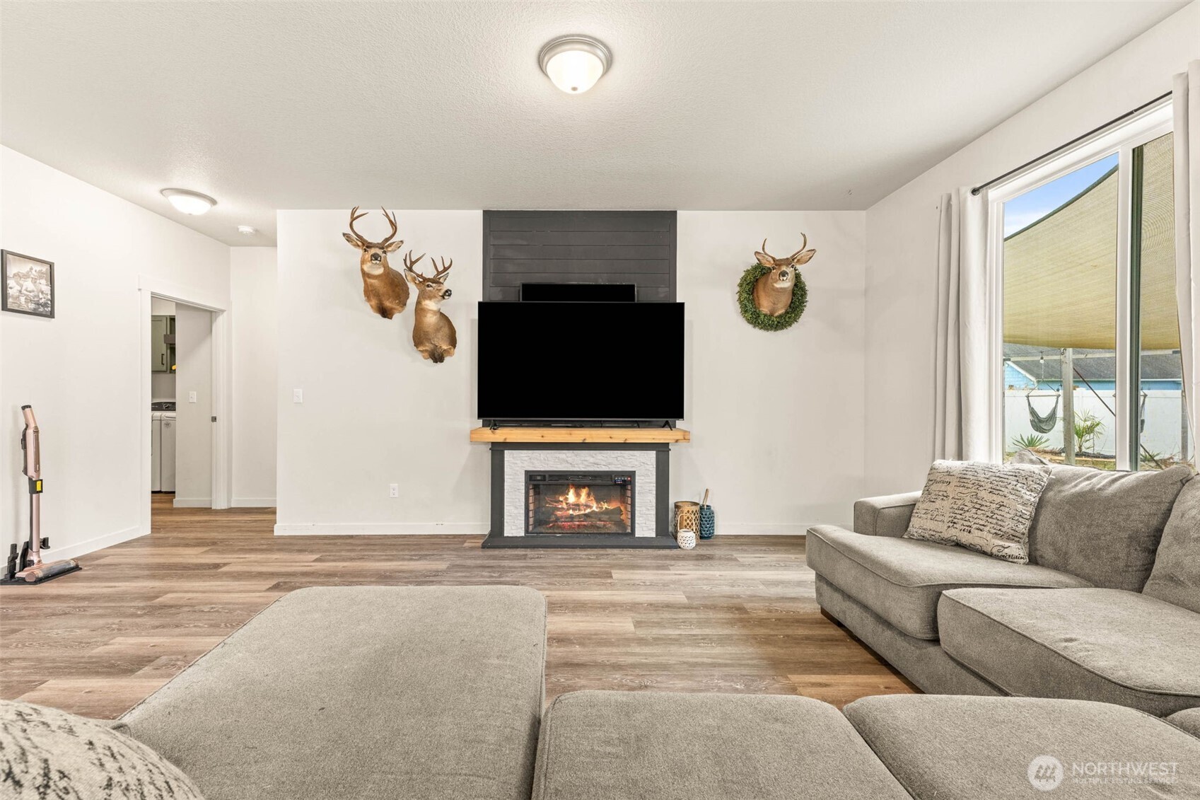 817 B Street Vader, WA 98593 - Photo 8 of 33