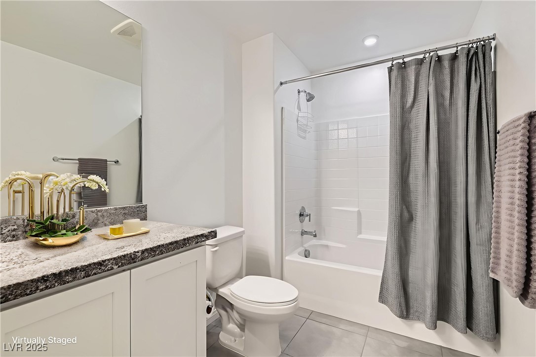 489 Filaree Place Henderson, NV 89015 - Photo 11 of 31 VIRTUALLY STAGED - Bathroom