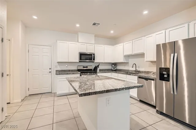 $374,900 | 489 Filaree Place, Henderson, NV 89015