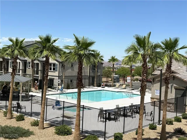 $374,900 | 489 Filaree Place, Henderson, NV 89015