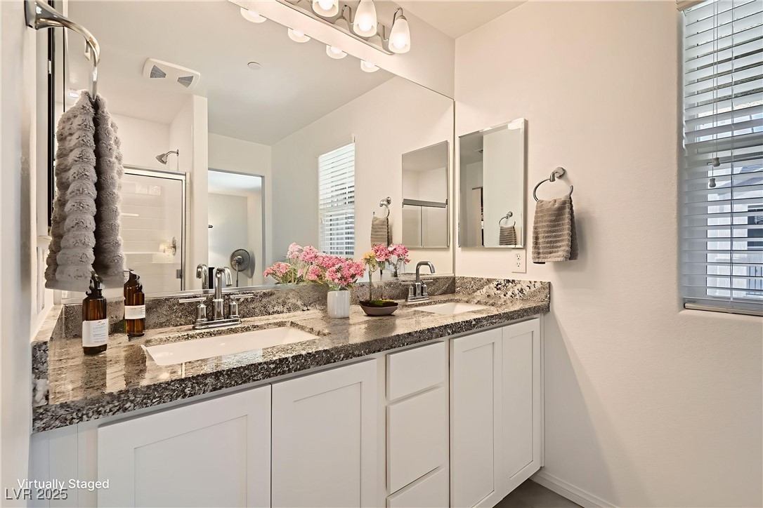 489 Filaree Place Henderson, NV 89015 - Photo 6 of 31 VIRTUALLY STAGED - Primary Bathroom