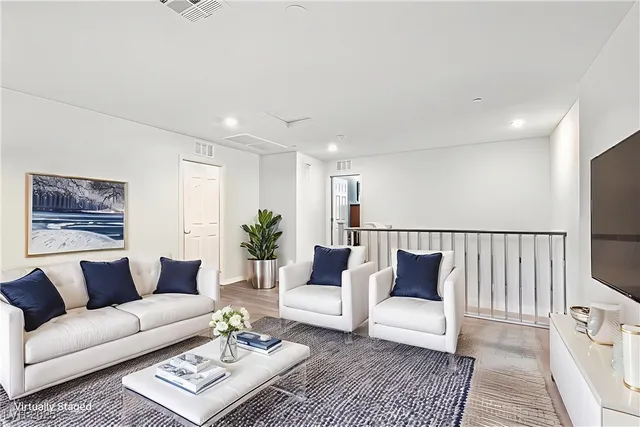 $374,900 | 489 Filaree Place, Henderson, NV 89015