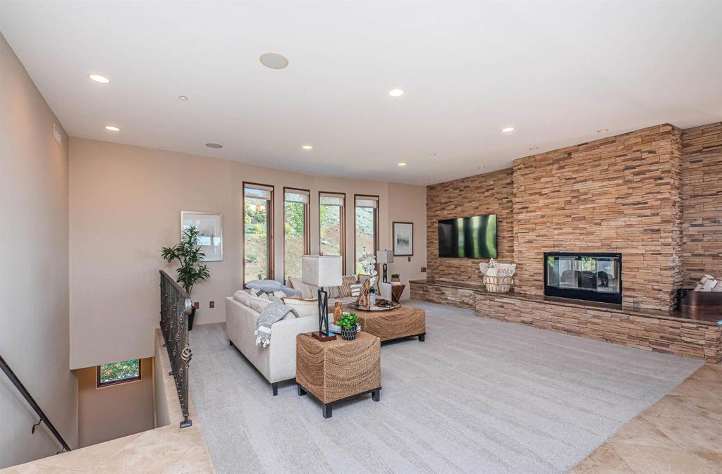2362 Edgehill Road Vista, CA 92084 - Photo 24 of 62