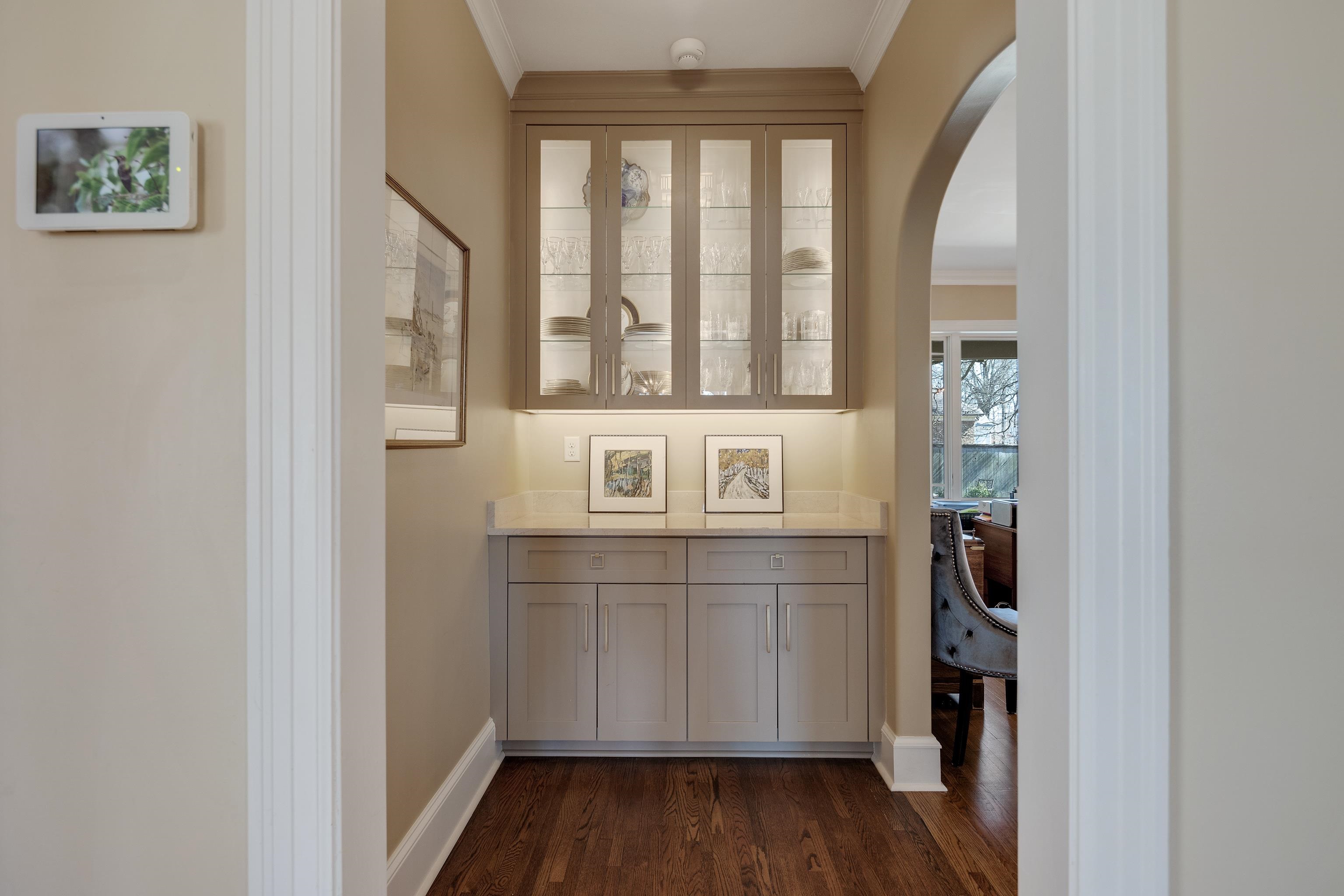 90 North Perkins Road Memphis, TN 38117 - Photo 7 of 25 a view of washer and dryer