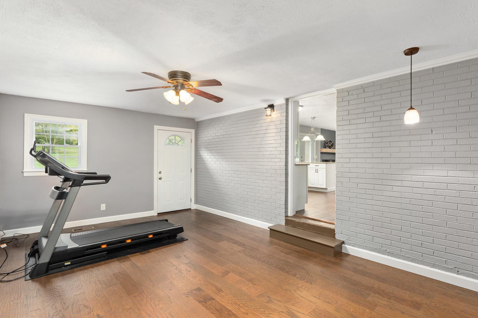 9547 South Harpeth Road Nashville, TN 37221 - Photo 9 of 28 Mother in law suite