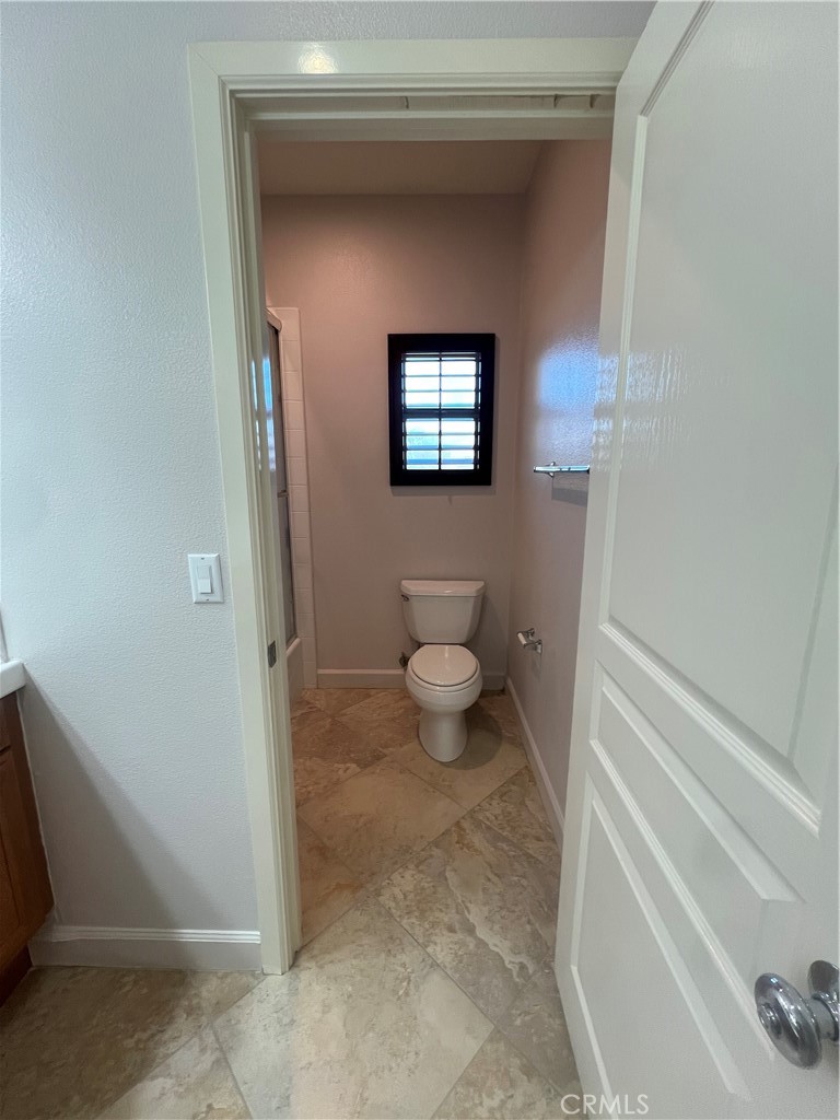 27 Tree Clover Irvine, CA 92618 - Photo 19 of 35