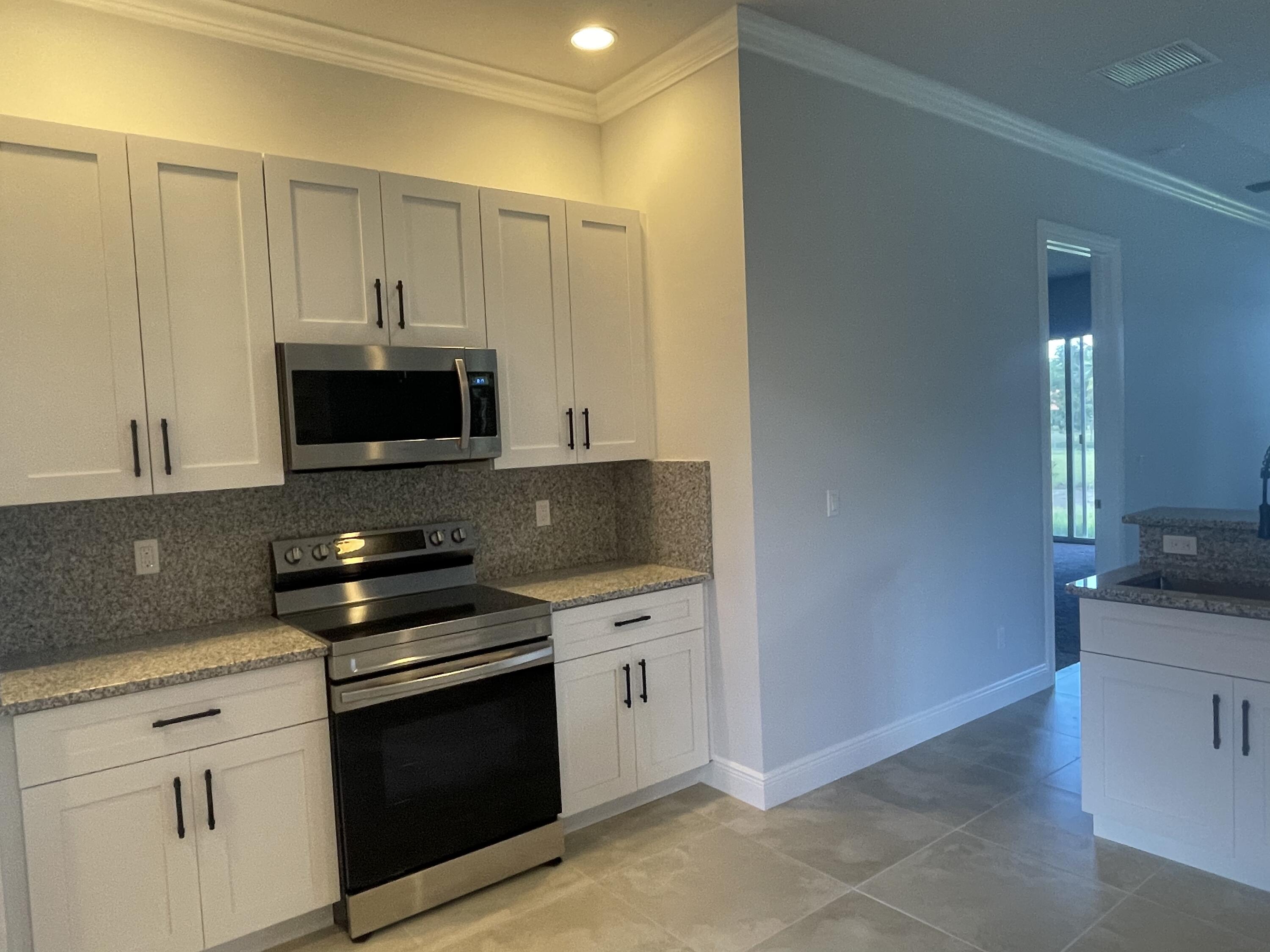 17225 78th Road North Loxahatchee, FL 33470 - Photo 8 of 46 C44EBB46-7658-4298-871E-03087B8166E6