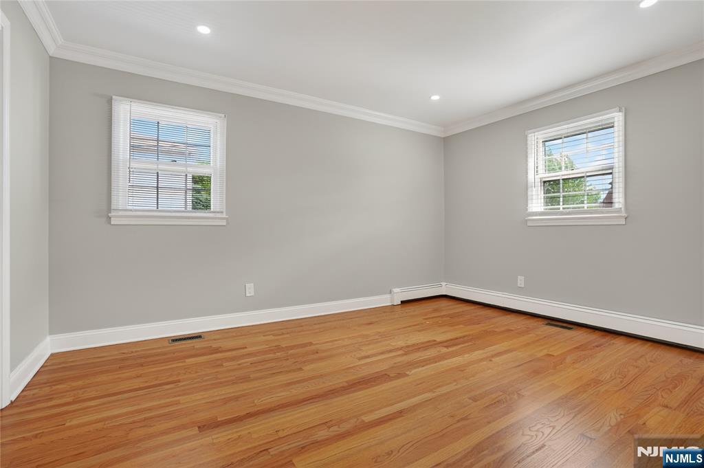 28 1st Street Wallington, NJ 07057 - Photo 11 of 42