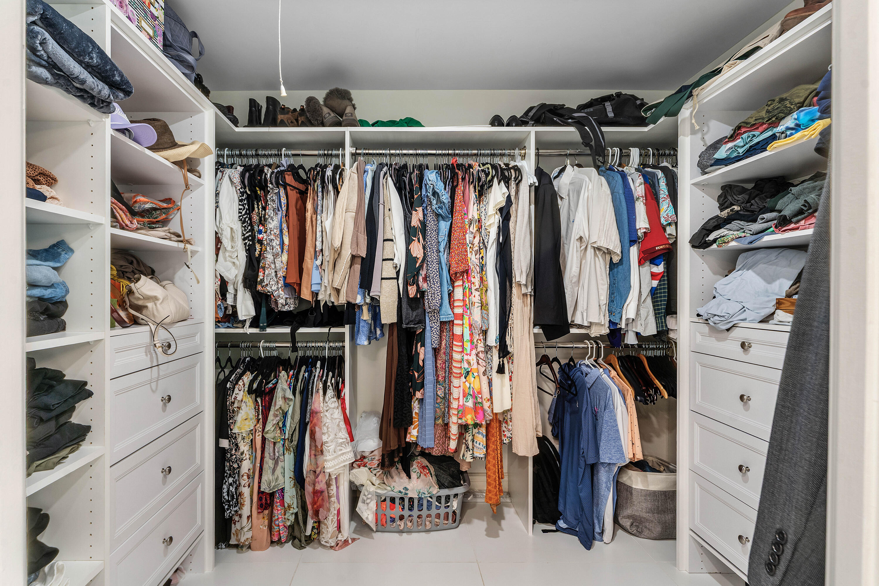 18770 Southeast River Ridge Road Jupiter, FL 33469 - Photo 19 of 34 Primary Walk-in closet
