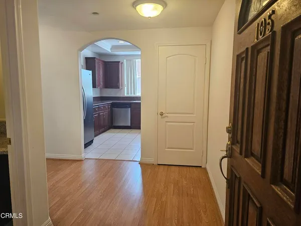 $3,200 | 2930 Fairway Avenue, Unit 105, La Crescenta, CA 91214