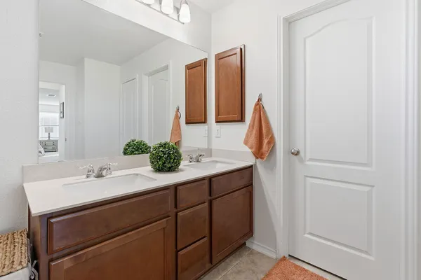 $479,999 | 209 Kennicott Drive, Kyle, TX 78640