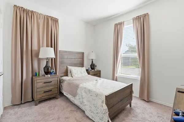 $479,999 | 209 Kennicott Drive, Kyle, TX 78640