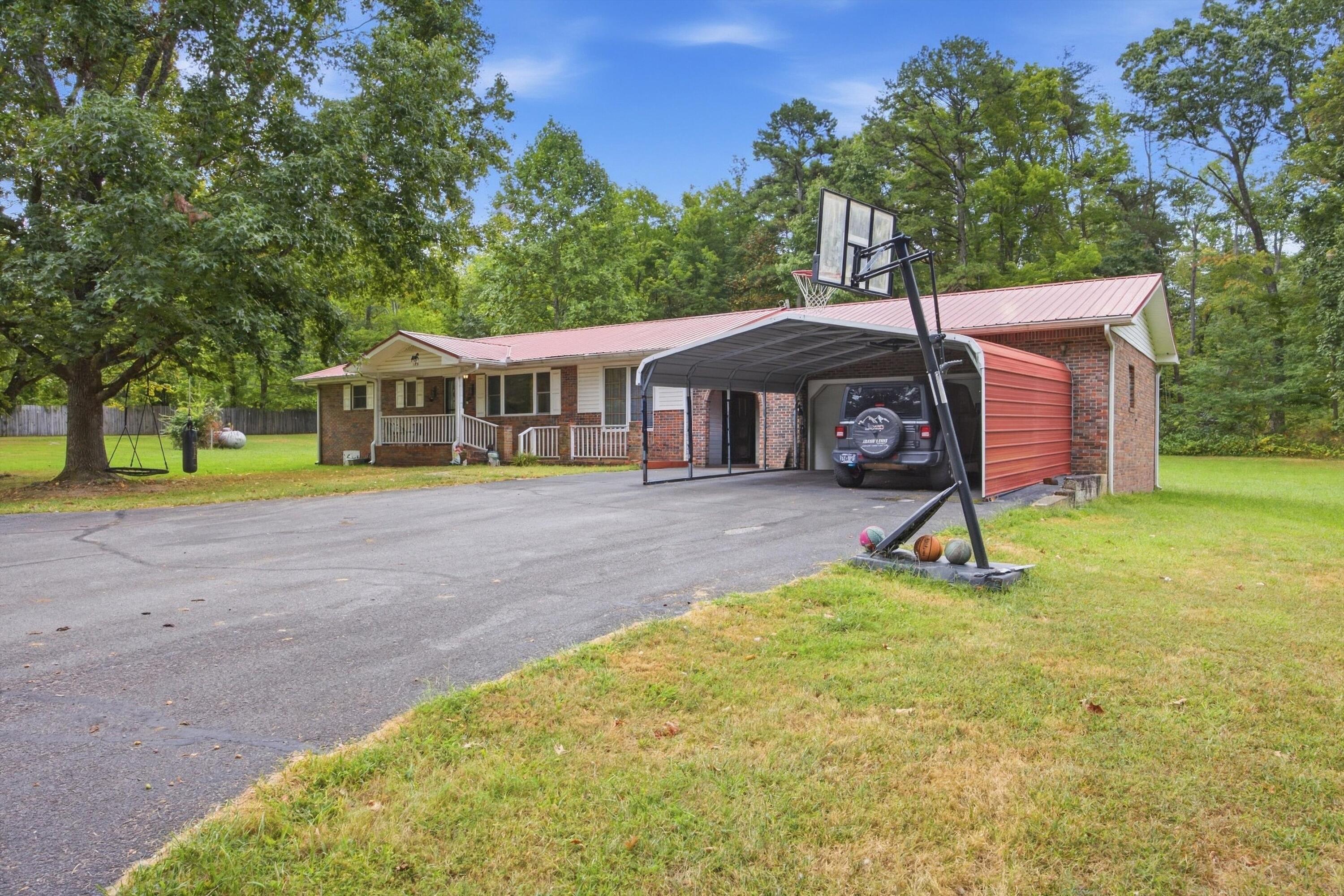 175 Teeters Lp Road Dunlap, TN 37327 - Photo 3 of 34 03-175 Teeters Lp Rd-24