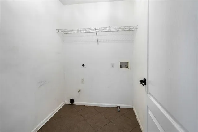 $4,000 | 3713 Lake Edge Drive, Suwanee, GA 30024