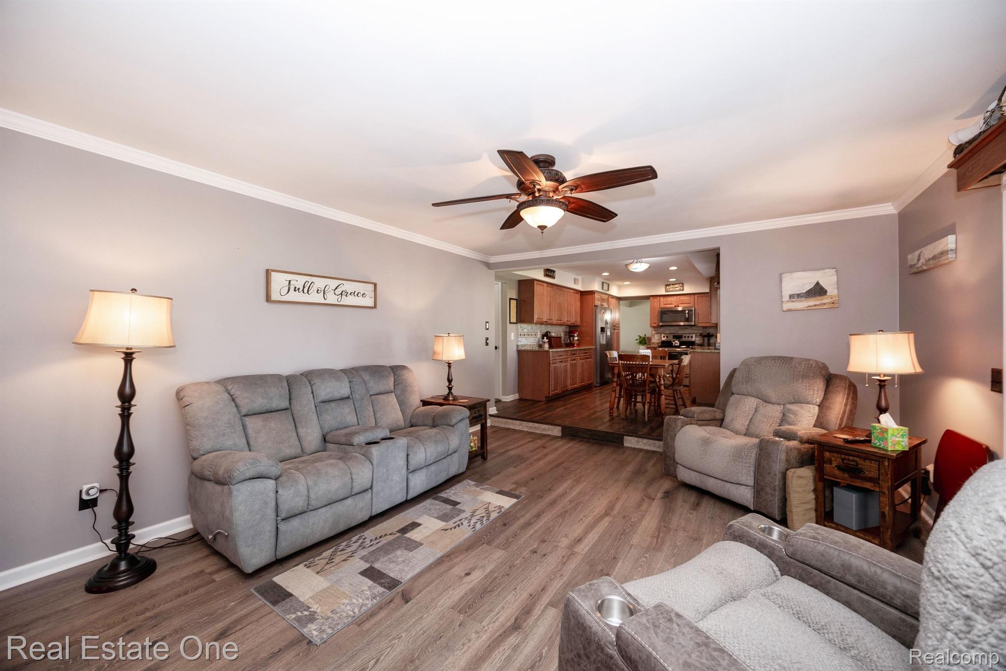 7656 Provincial Road Canton, MI 48187 - Photo 32 of 66 Gallery Image 32
