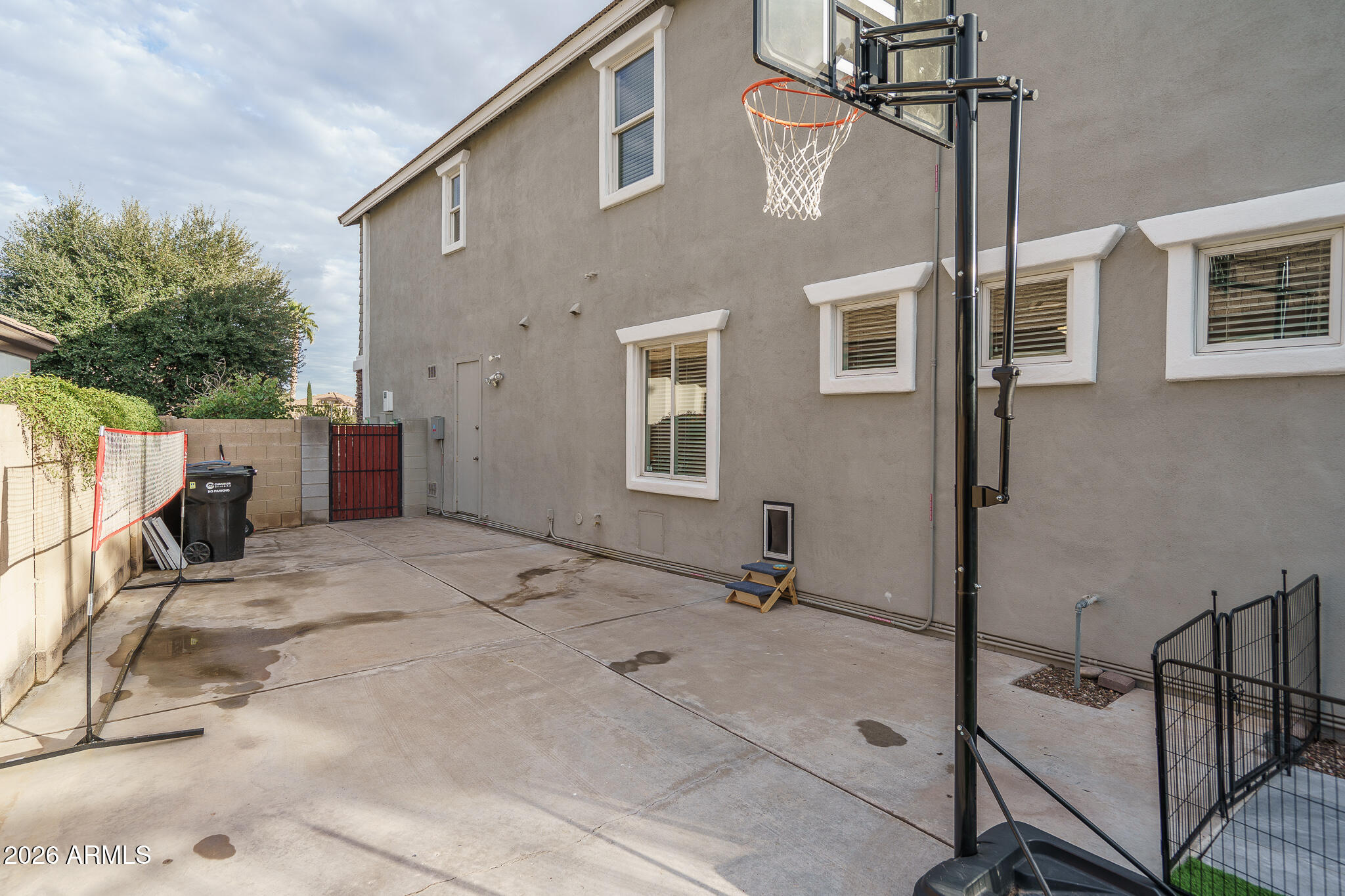 4730 South Robins Way Chandler, AZ 85249 - Photo 77 of 92 78) SIDE OF HOME