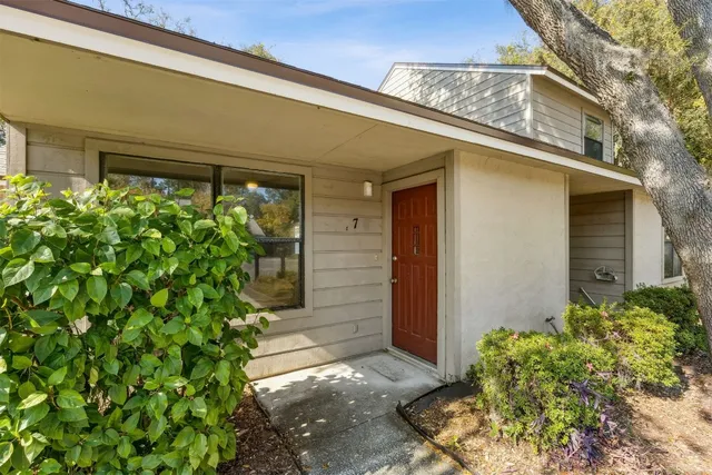 $585,000 | 7 Jasmine Place, Fernandina Beach, FL 32034