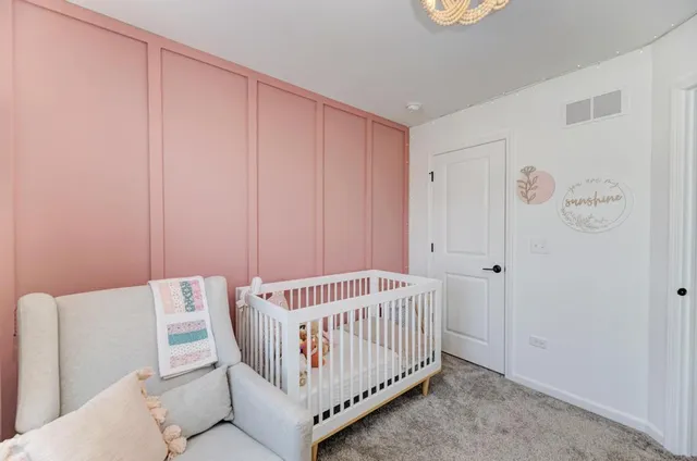 $540,000 | 1030 Bogart Street, Des Plaines, IL 60018