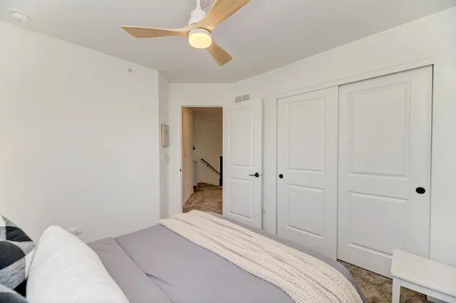 $540,000 | 1030 Bogart Street, Des Plaines, IL 60018