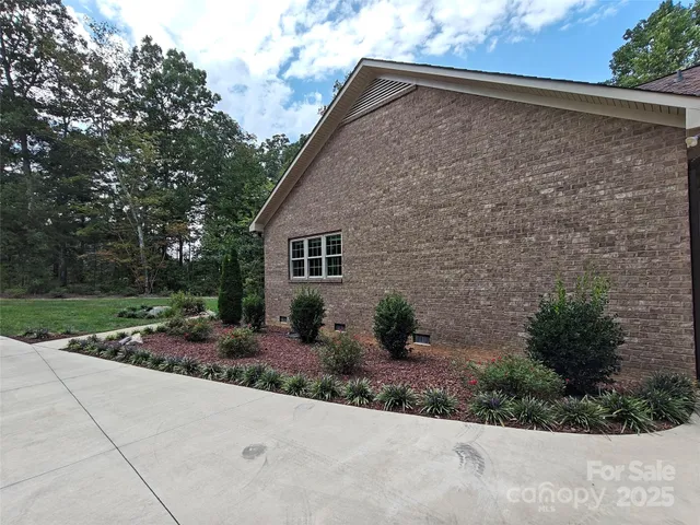 $529,900 | 809 Liberty Road, Gold Hill, NC 28071