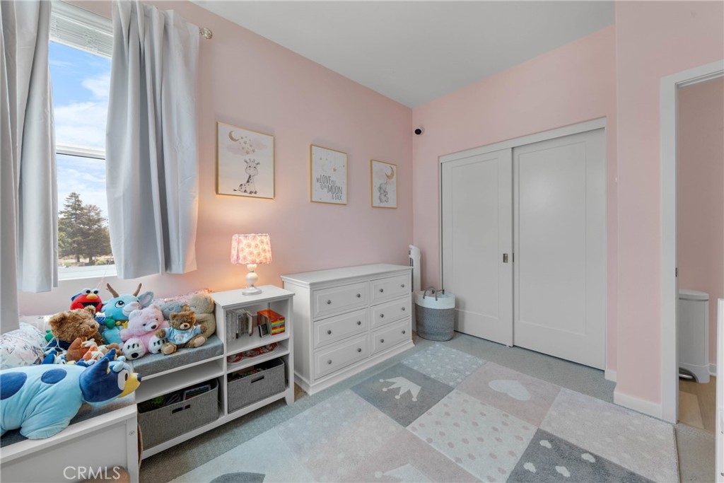 710 South Grable Circle Orange, CA 92868 - Photo 13 of 29 a view of room with toys