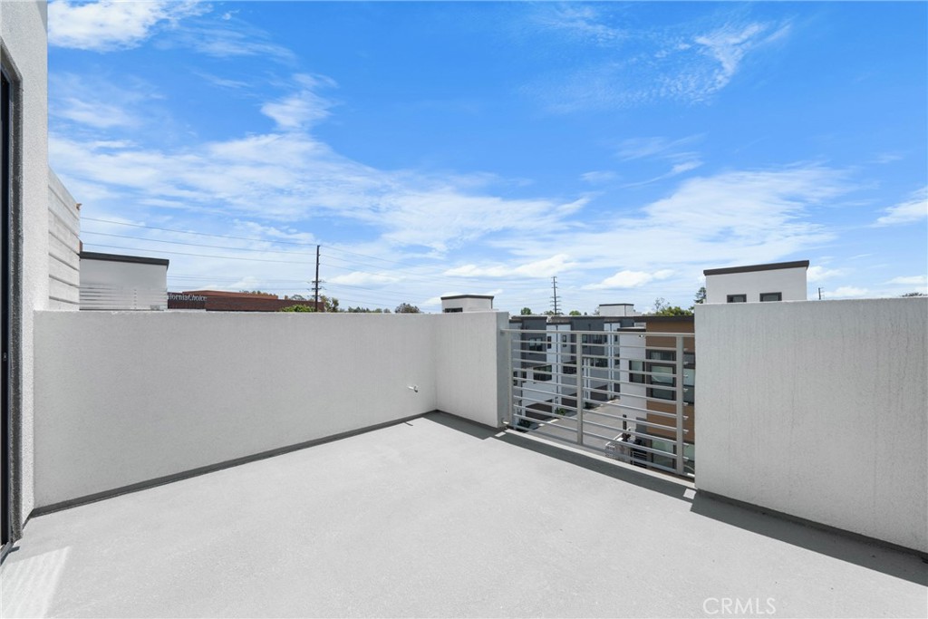 710 South Grable Circle Orange, CA 92868 - Photo 21 of 29 a view of a terrace