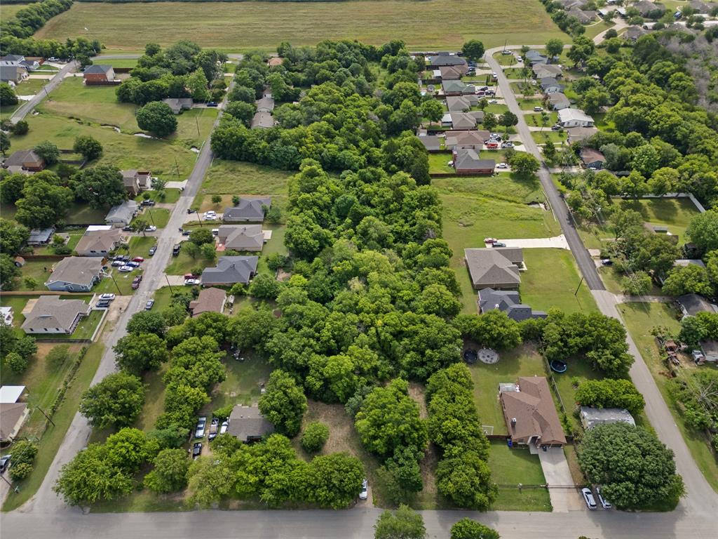 1620 Marsalis Road Lancaster, TX 75146 - Photo 4 of 15
