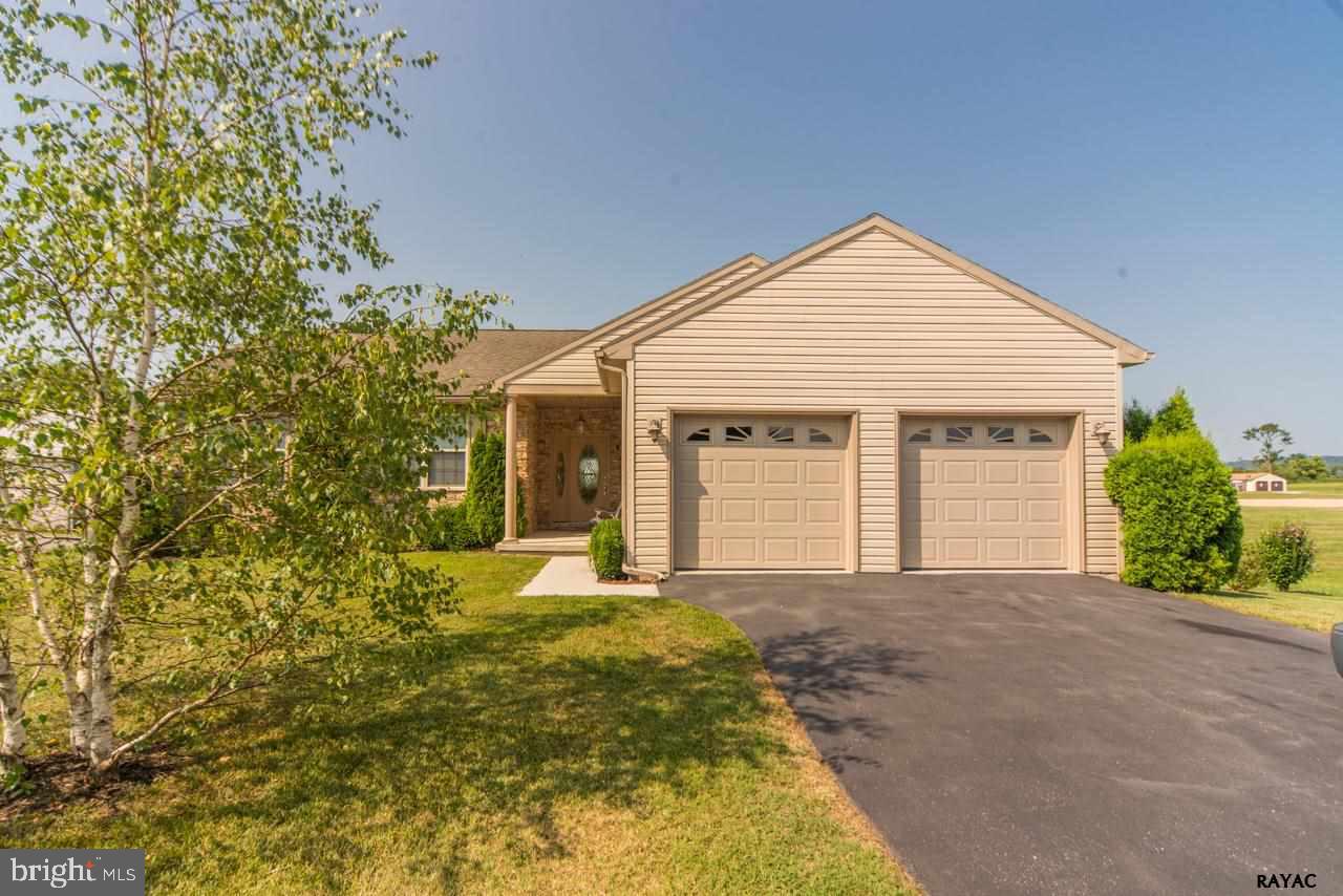 120 Copenhaffer Road York, PA 17404 - Photo 3 of 29 Gallery Image 3