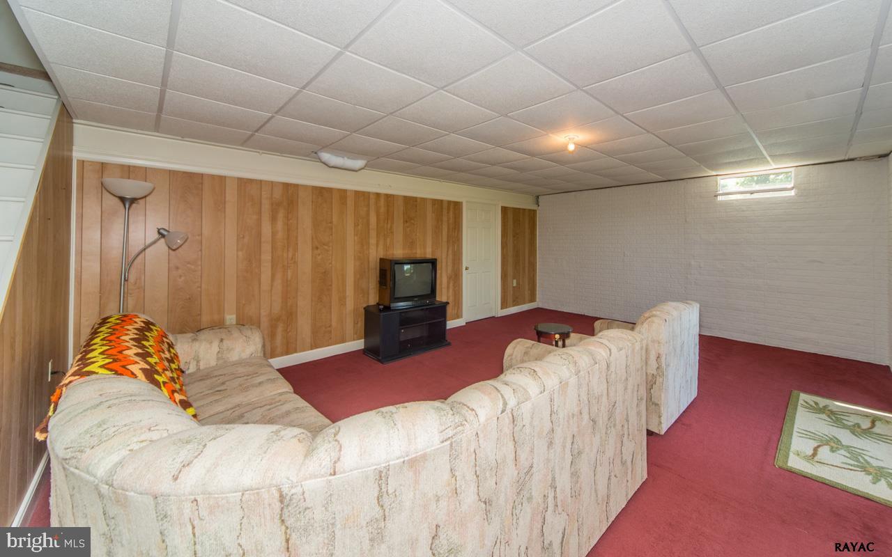 120 Copenhaffer Road York, PA 17404 - Photo 22 of 29 Gallery Image 22