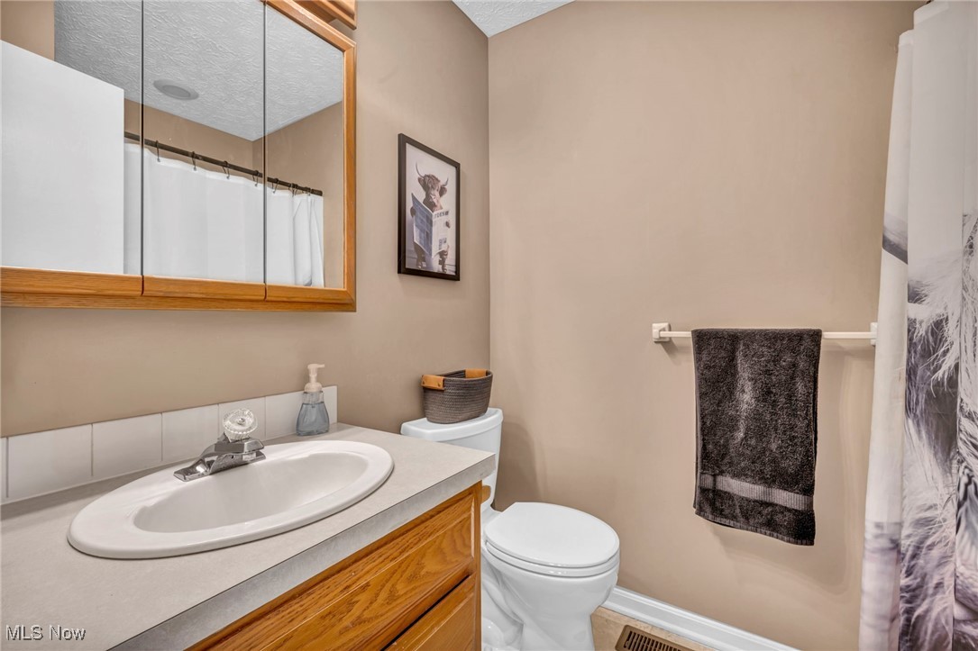 4829 Laubert Road Atwater, OH 44201 - Photo 30 of 48