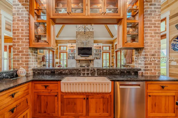 $5,750,000 | 165 Golda Drive, Ridgeland, SC 29936