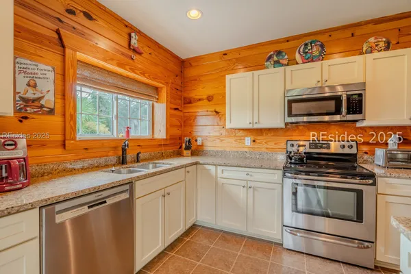 $5,750,000 | 165 Golda Drive, Ridgeland, SC 29936